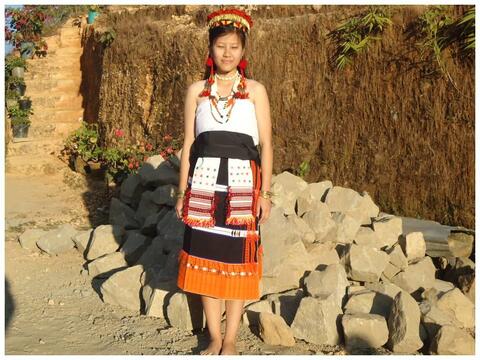 1. Rongmei women shawl, Shineiphei... - Rongmei Encyclopedia | Facebook